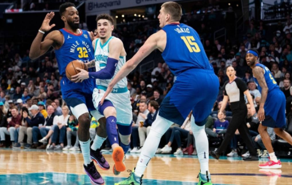 掘金113-109擒黄蜂 约基奇26+19+11三球22+11 哈雷尔被逐 掘金113-109擒黄蜂 约基奇26+19+11三球22+11 哈雷尔被逐