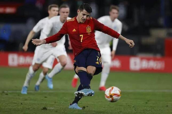 热身赛-西班牙5-0大胜冰岛 莫拉塔双响皮诺处子球 热身赛-西班牙5-0大胜冰岛 莫拉塔双响皮诺处子球