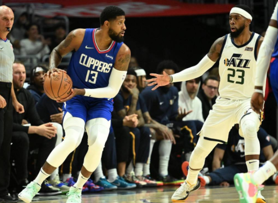 快船121-115逆转爵士 米切尔34+5乔治复出34分4断 快船121-115逆转爵士 米切尔34+5乔治复出34分4断