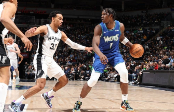 约基奇35+16+5断创历史 掘金122-109轻取灰熊锁定季后赛 约基奇35+16+5断创历史 掘金122-109轻取灰熊锁定季后赛