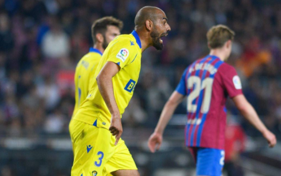 西甲-巴萨0-1爆冷负加的斯!仍第2 已落后皇马15分 西甲-巴萨0-1爆冷负加的斯!仍第2 已落后皇马15分