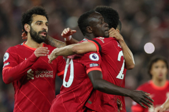 英超-利物浦4-0双杀曼联登顶 萨拉赫2射1传马内迪亚斯传射 英超-利物浦4-0双杀曼联登顶 萨拉赫2射1传马内迪亚斯传射