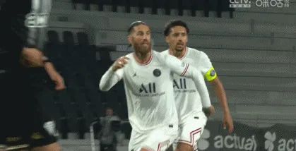 1650496361917310.gif 3.gif