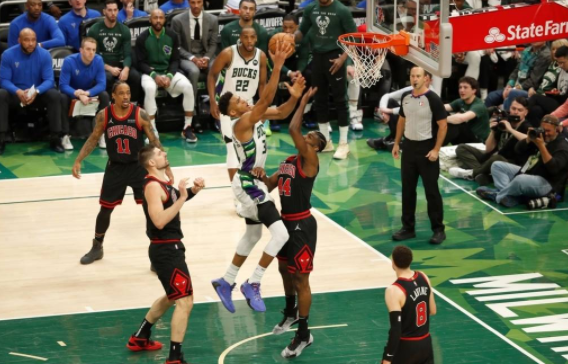 德罗赞41分字母33+18+9 雄鹿两将伤退110-114负公牛1-1 德罗赞41分字母33+18+9 雄鹿两将伤退110-114负公牛1-1