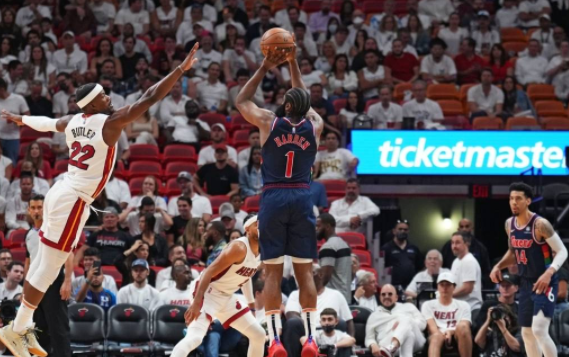 巴特勒22+12+6哈登20+9 热火119-103轻取76人总分2-0 巴特勒22+12+6哈登20+9 热火119-103轻取76人总分2-0