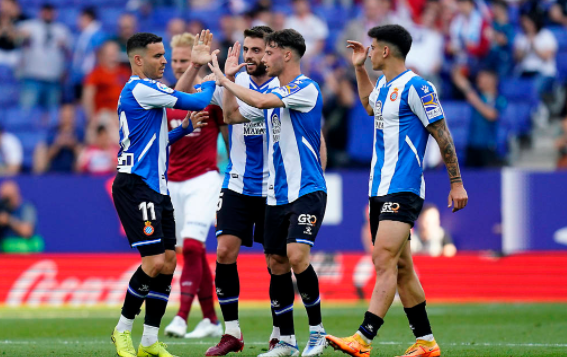 西甲-西班牙人1-1瓦伦西亚6轮不胜 武磊未登场德托马斯破门 西甲-西班牙人1-1瓦伦西亚6轮不胜 武磊未登场德托马斯破门