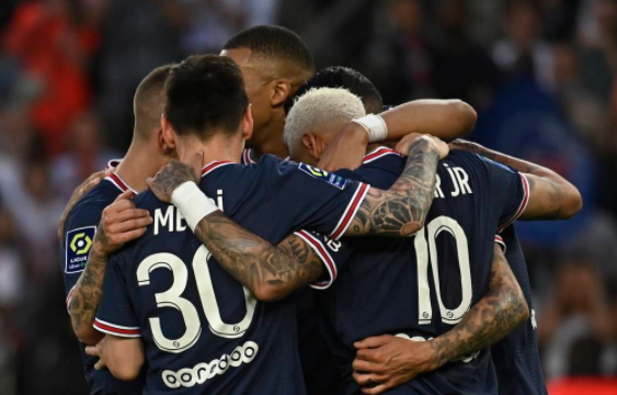 法甲收官-巴黎5-0送梅斯降级 姆巴佩戴帽迪马利亚传射内马尔建功 法甲收官-巴黎5-0送梅斯降级 姆巴佩戴帽迪马利亚传射内马尔建功