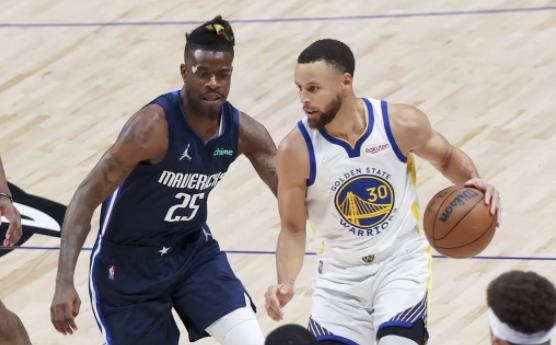 25日NBA前瞻:东契奇冲击水花茶 独行侠力争擒勇士避免横扫 25日NBA前瞻:东契奇冲击水花茶 独行侠力争擒勇士避免横扫