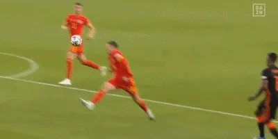 1654721715749439.gif 4.gif