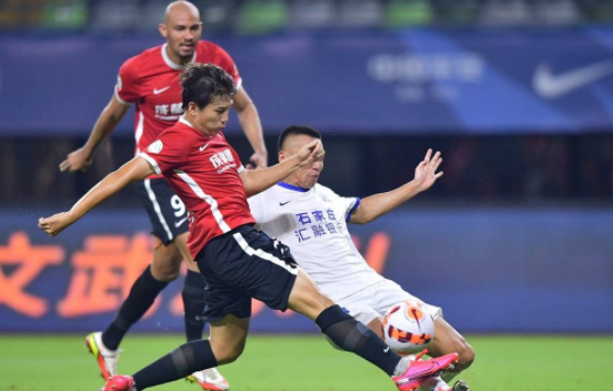 中超-沧州雄狮0-0成都蓉城 刘斌中框苏祖绝杀被吹 中超-沧州雄狮0-0成都蓉城 刘斌中框苏祖绝杀被吹