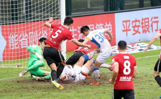 中超-津门虎1-1蓉城两队皆四轮不胜 甘超破门王秋明扳平 中超-津门虎1-1蓉城两队皆四轮不胜 甘超破门王秋明扳平