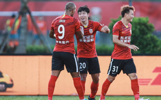 中超-埃里克传射儒尼奥尔建功 长春亚泰3-1送广州城6连败 中超-埃里克传射儒尼奥尔建功 长春亚泰3-1送广州城6连败