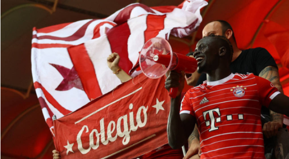 德甲-拜仁6-1法兰克福 马内首秀首球诺伊尔玩火送礼 德甲-拜仁6-1法兰克福 马内首秀首球诺伊尔玩火送礼