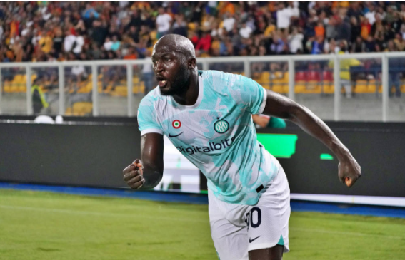 意甲-国际米兰2-1击败莱切 卢卡库破门邓弗里斯读秒绝杀 意甲-国际米兰2-1击败莱切 卢卡库破门邓弗里斯读秒绝杀