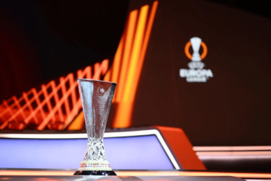 欧联小组抽签:曼联阿森纳遇强敌 罗马碰西甲劲旅 欧联小组抽签:曼联阿森纳遇强敌 罗马碰西甲劲旅