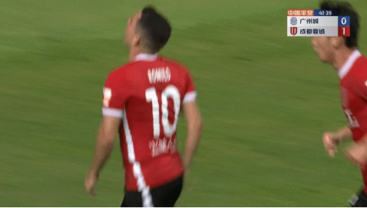 中超-成都蓉城2-1广州城 罗慕洛世界波+中柱吴贵超建功 中超-成都蓉城2-1广州城 罗慕洛世界波+中柱吴贵超建功