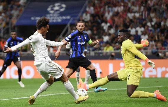 欧冠-拜仁2-0客胜国米取开门红 萨内个人秀破门+造丹布乌龙 欧冠-拜仁2-0客胜国米取开门红 萨内个人秀破门+造丹布乌龙