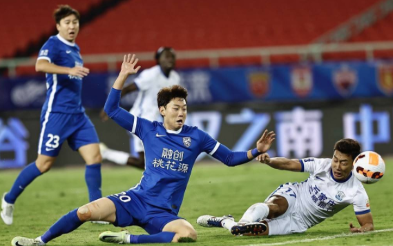 中超-武汉三镇赛季首败! 坎特大四喜+绝杀 沧州4-3武汉三镇 中超-武汉三镇赛季首败! 坎特大四喜+绝杀 沧州4-3武汉三镇