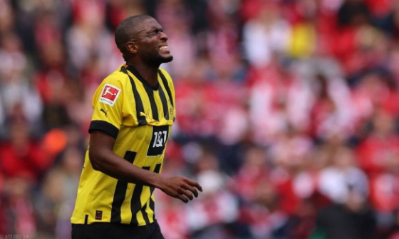 德甲-3分钟连丢2球 多特蒙德爆冷2-3负科隆+错失登顶良机 德甲-3分钟连丢2球 多特蒙德爆冷2-3负科隆+错失登顶良机