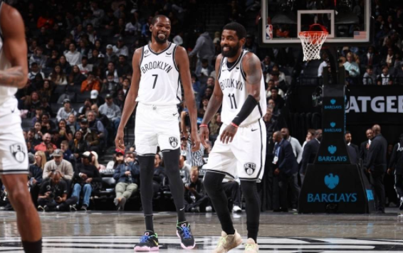 杜兰特13+4+4欧文9分 西蒙斯首秀篮网108-127负76人 杜兰特13+4+4欧文9分 西蒙斯首秀篮网108-127负76人