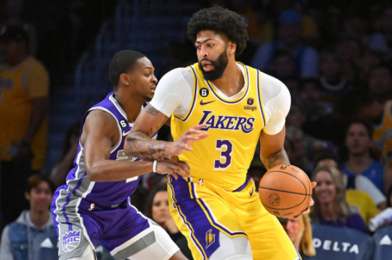 季前赛-詹姆斯4分 浓眉11+11 穆雷16+6 湖人75-105惨败国王 季前赛-詹姆斯4分 浓眉11+11 穆雷16+6 湖人75-105惨败国王