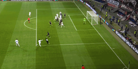 1664919478516879.gif 03.gif