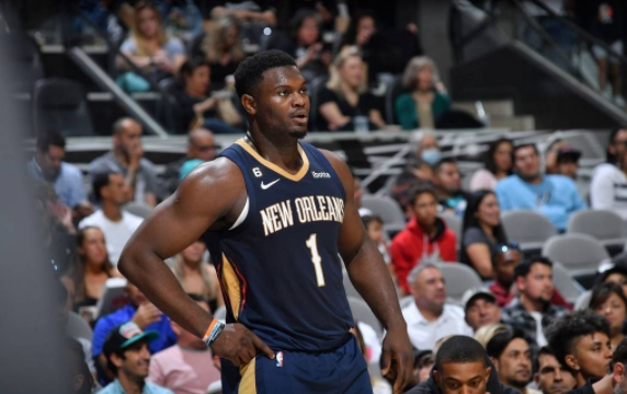 锡安8分9篮板瓦兰14分 墨菲27分鹈鹕111-97大胜马刺 锡安8分9篮板瓦兰14分 墨菲27分鹈鹕111-97大胜马刺