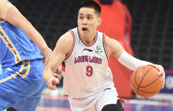 陈盈骏24+6+10林书豪未进名单 广州109-78送福建4连败 陈盈骏24+6+10林书豪未进名单 广州109-78送福建4连败