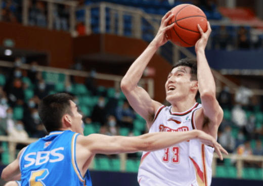 吴前15+11廖三宁14分 浙江98-80胜北控新赛季保持不败 吴前15+11廖三宁14分 浙江98-80胜北控新赛季保持不败