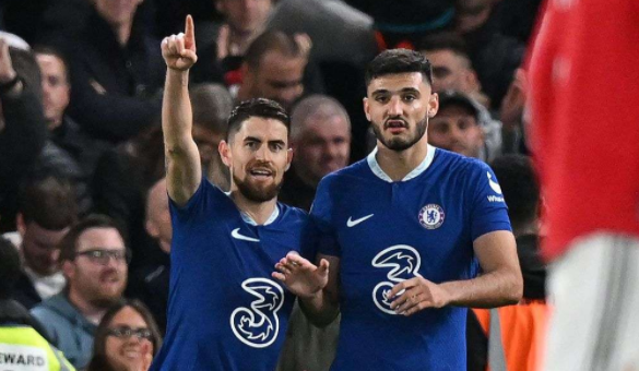 英超-若日尼奥点射 卡塞米罗绝平瓦拉内伤退 切尔西1-1曼联 英超-若日尼奥点射 卡塞米罗绝平瓦拉内伤退 切尔西1-1曼联