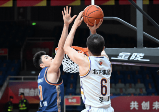 张帆23+5林庭谦空砍20分9助攻 北控97-82送天津3连败 张帆23+5林庭谦空砍20分9助攻 北控97-82送天津3连败