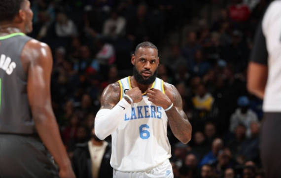 NBA-湖人102-111憾负森林狼吞下5连败 詹姆斯28分威少替补18+8 NBA-湖人102-111憾负森林狼吞下5连败 詹姆斯28分威少替补18+8