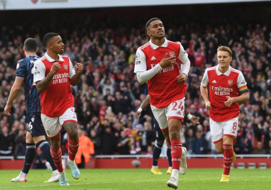 英超-阿森纳5-0森林登顶榜首 热苏斯助攻戴帽托马斯世界波 英超-阿森纳5-0森林登顶榜首 热苏斯助攻戴帽托马斯世界波