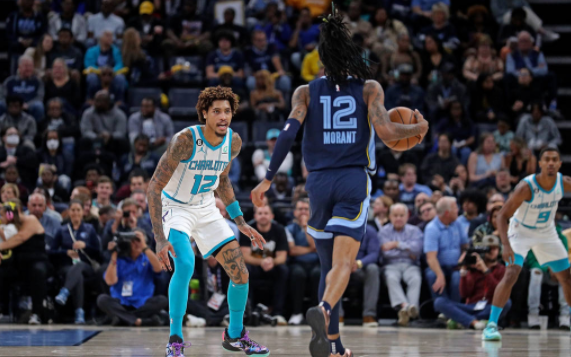 NBA-灰熊8人上双130-99狂胜残阵黄蜂 莫兰特砍两双狄龙23分 NBA-灰熊8人上双130-99狂胜残阵黄蜂 莫兰特砍两双狄龙23分