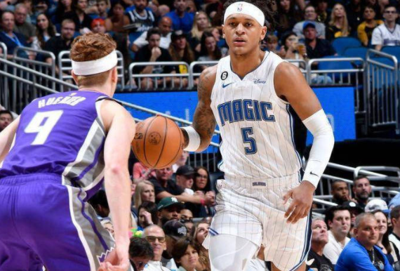 福克斯中场三分绝杀砍37+5 班切罗33+15国王加时126-123胜魔术 福克斯中场三分绝杀砍37+5 班切罗33+15国王加时126-123胜魔术