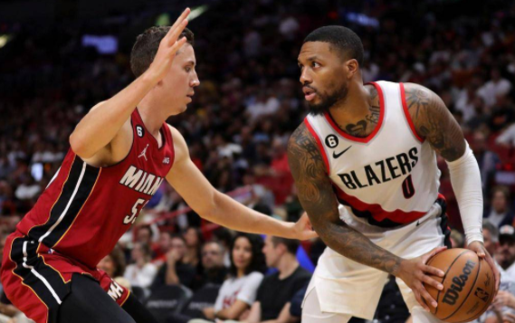 NBA-开拓者客场110-107灭热火 哈特压哨三分绝杀利拉德复出19分 NBA-开拓者客场110-107灭热火 哈特压哨三分绝杀利拉德复出19分