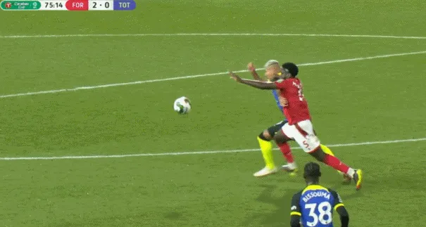 1668031105227579.gif 4.gif