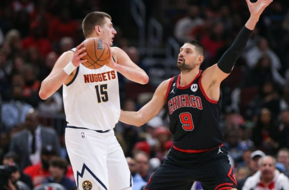 NBA-掘金126-103轻取公牛 约老师14助攻拉文21分 NBA-掘金126-103轻取公牛 约老师14助攻拉文21分