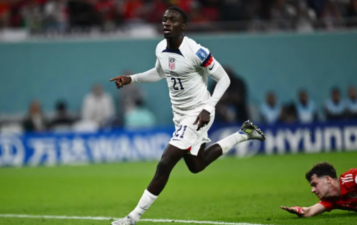 世界杯-美国1-1威尔士 普利西奇助攻小维阿破门贝尔点射扳平 世界杯-美国1-1威尔士 普利西奇助攻小维阿破门贝尔点射扳平