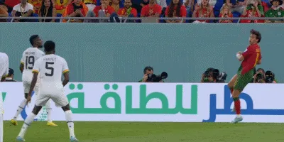 1669312940976057.gif 3.gif