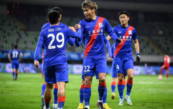 中超-刘若钒闪电破门 上海申花1-0梅州客家终止8轮不胜 中超-刘若钒闪电破门 上海申花1-0梅州客家终止8轮不胜