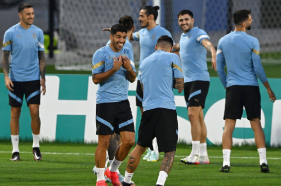 世界杯前瞻-加纳VS乌拉圭:南美劲旅唯取胜一条路 神锋群至今一球未进 世界杯前瞻-加纳VS乌拉圭:南美劲旅唯取胜一条路 神锋群至今一球未进