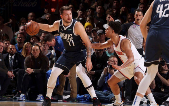 NBA-独行侠121-100大胜尼克斯 东契奇30+8+7 哈达威28+7 兰德尔24+5 NBA-独行侠121-100大胜尼克斯 东契奇30+8+7 哈达威28+7 兰德尔24+5