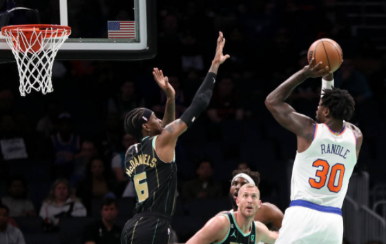 NBA-兰德尔砍33+7巴雷特26+7 尼克斯客场121-102大胜黄蜂迎3连胜 NBA-兰德尔砍33+7巴雷特26+7 尼克斯客场121-102大胜黄蜂迎3连胜