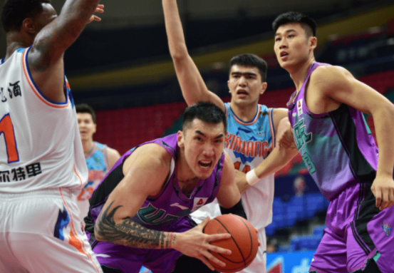 陶汉林19+10罗切斯特20分6助攻 山东102-70送福建10连败 陶汉林19+10罗切斯特20分6助攻 山东102-70送福建10连败