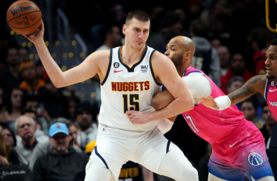 约基奇43+14+8掘金141-128送奇才8连败 戈登22+7巴顿22+9 约基奇43+14+8掘金141-128送奇才8连败 戈登22+7巴顿22+9