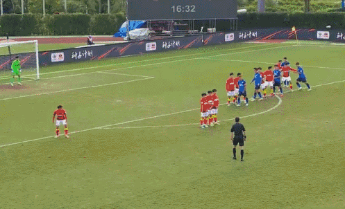 足协杯-沧州雄狮3-1击败广州 陈中流任意球世界波霍深坪失误送礼 足协杯-沧州雄狮3-1击败广州 陈中流任意球世界波霍深坪失误送礼