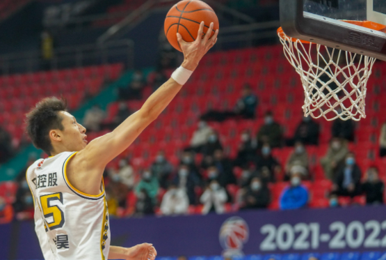 赵岩昊35分赛季新高孙铭徽13+15 浙江广厦100-84大胜山西 赵岩昊35分赛季新高孙铭徽13+15 浙江广厦100-84大胜山西