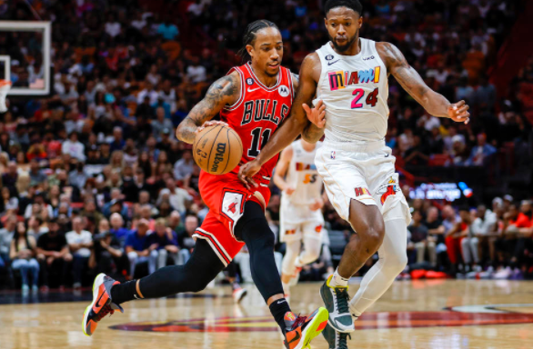 NBA-公牛3人破20分113-103止热火4连胜 德罗赞24分武神两双 NBA-公牛3人破20分113-103止热火4连胜 德罗赞24分武神两双