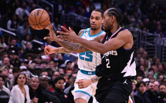 NBA-快船126-105轻取黄蜂 伦纳德16分三球空斩三双 乔治22+8+8 NBA-快船126-105轻取黄蜂 伦纳德16分三球空斩三双 乔治22+8+8